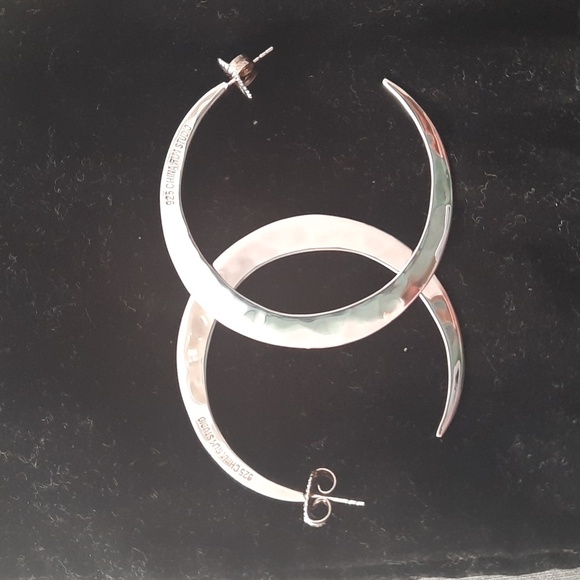 RLM robert lee morris Jewelry - Womens vintage RLM sterling hammered hoops
